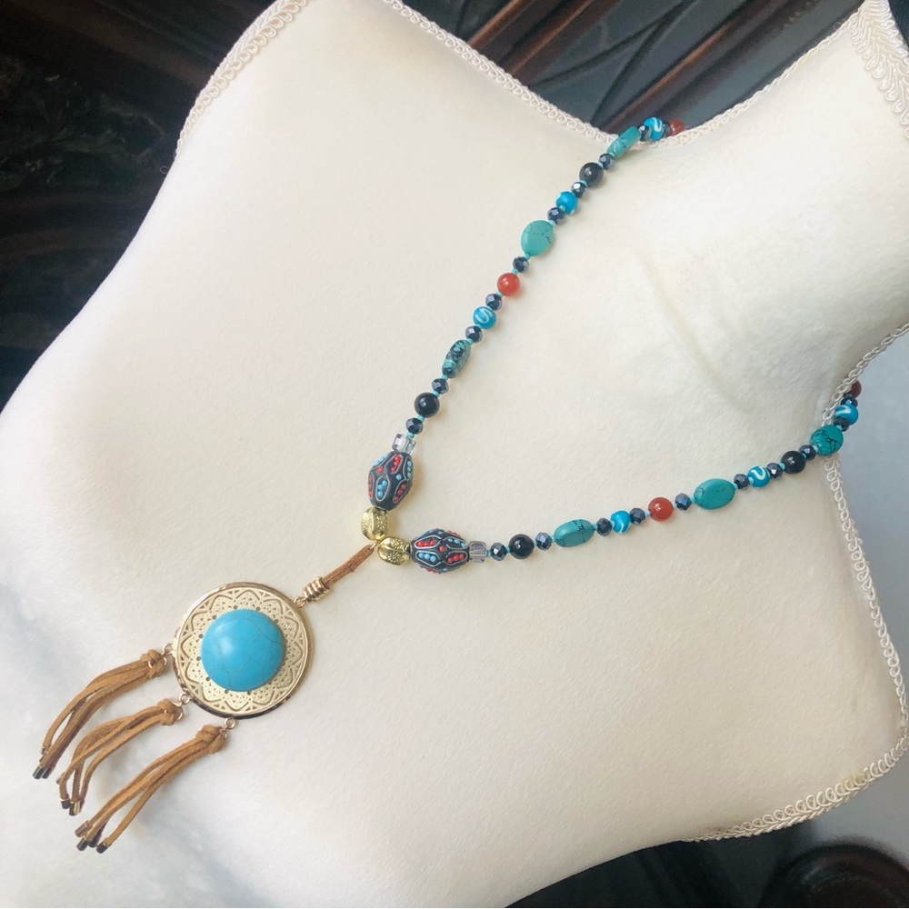Handcrafted southwest style natural stone leather fringe medallion necklace
